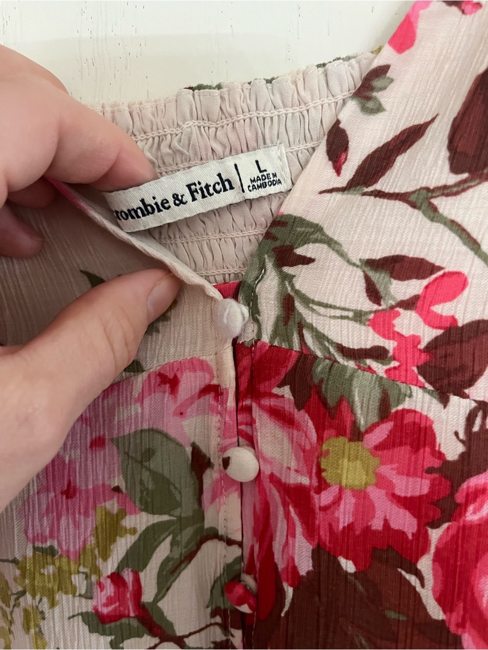 Abercrombie & Fitch Floral Maxi Dress in Pink and Cream - Picture 4 of 4